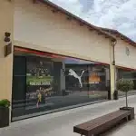 Pantallas para escaparates por Rotulex